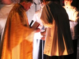 Wielka Sobota i Wielkanoc 2026